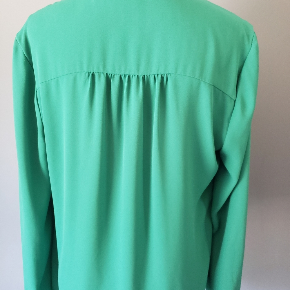 Shirt - Picture 4 of 4